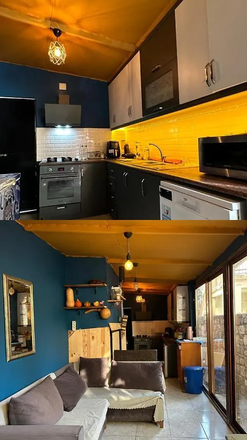 Gold Coast Hostel Antalya